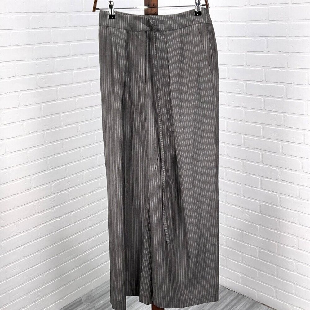 Avec Les Filles Pants Women Medium Gray White Pinstripe Wrap Wide Leg NWT‎